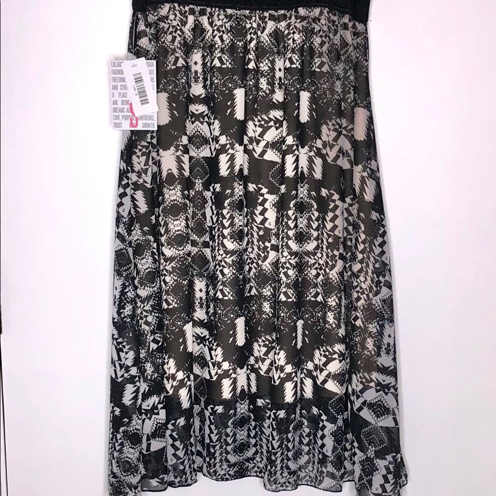 LuLaRoe Lola Skirt